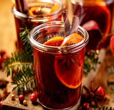 Vin chaud aux épices: la recette facile et délicieuse