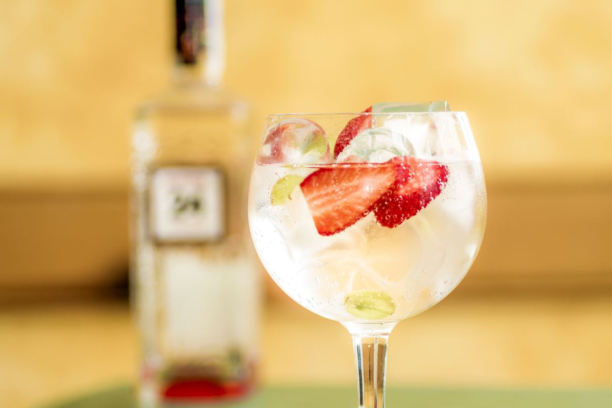 strawberry gin